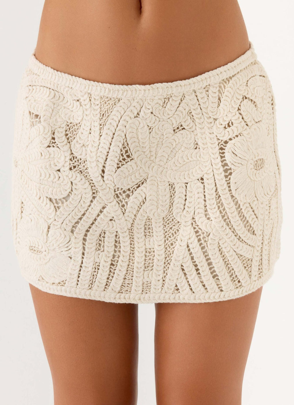 Low Rise Mini Skirt – Ivory