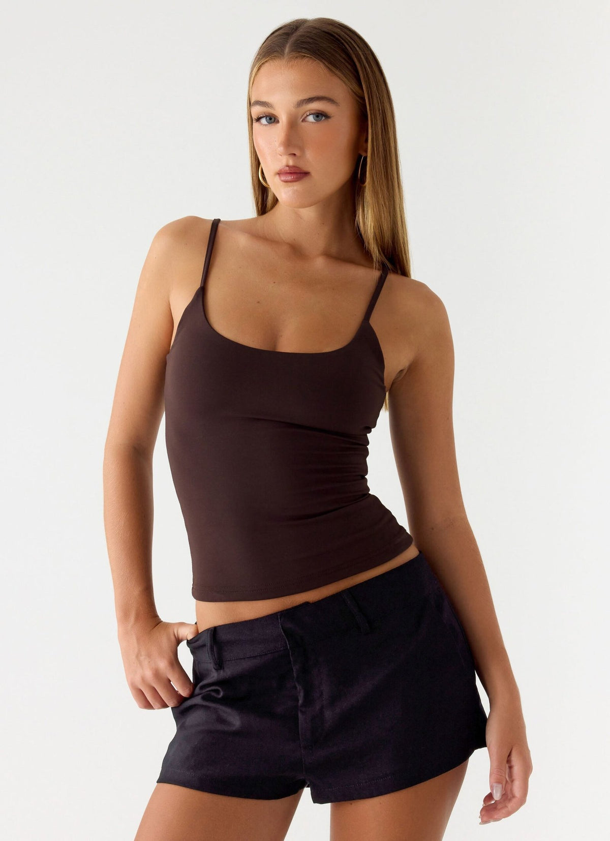 Low Rise Linen Shorts – Black